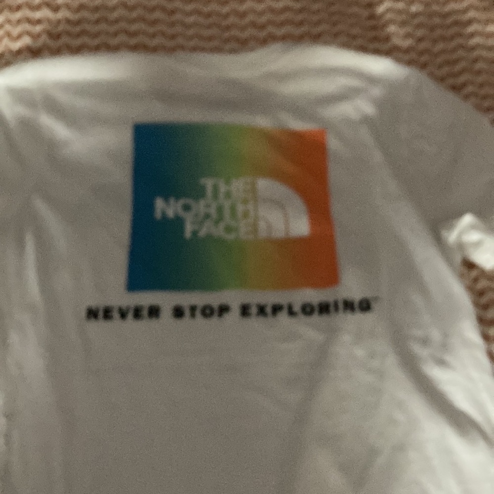 NWT North Face Women’s T-Shirt